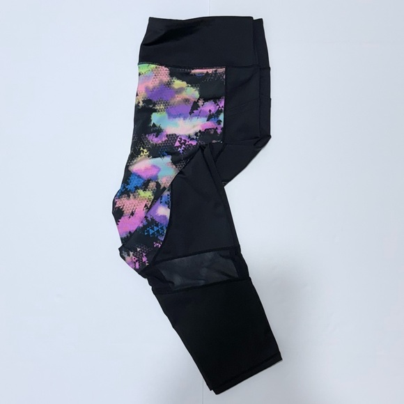 Set of 2 LuLaRoe Rise Fearless Crop Fitness Leggings Size 2X Capri Floral - Picture 3 of 16